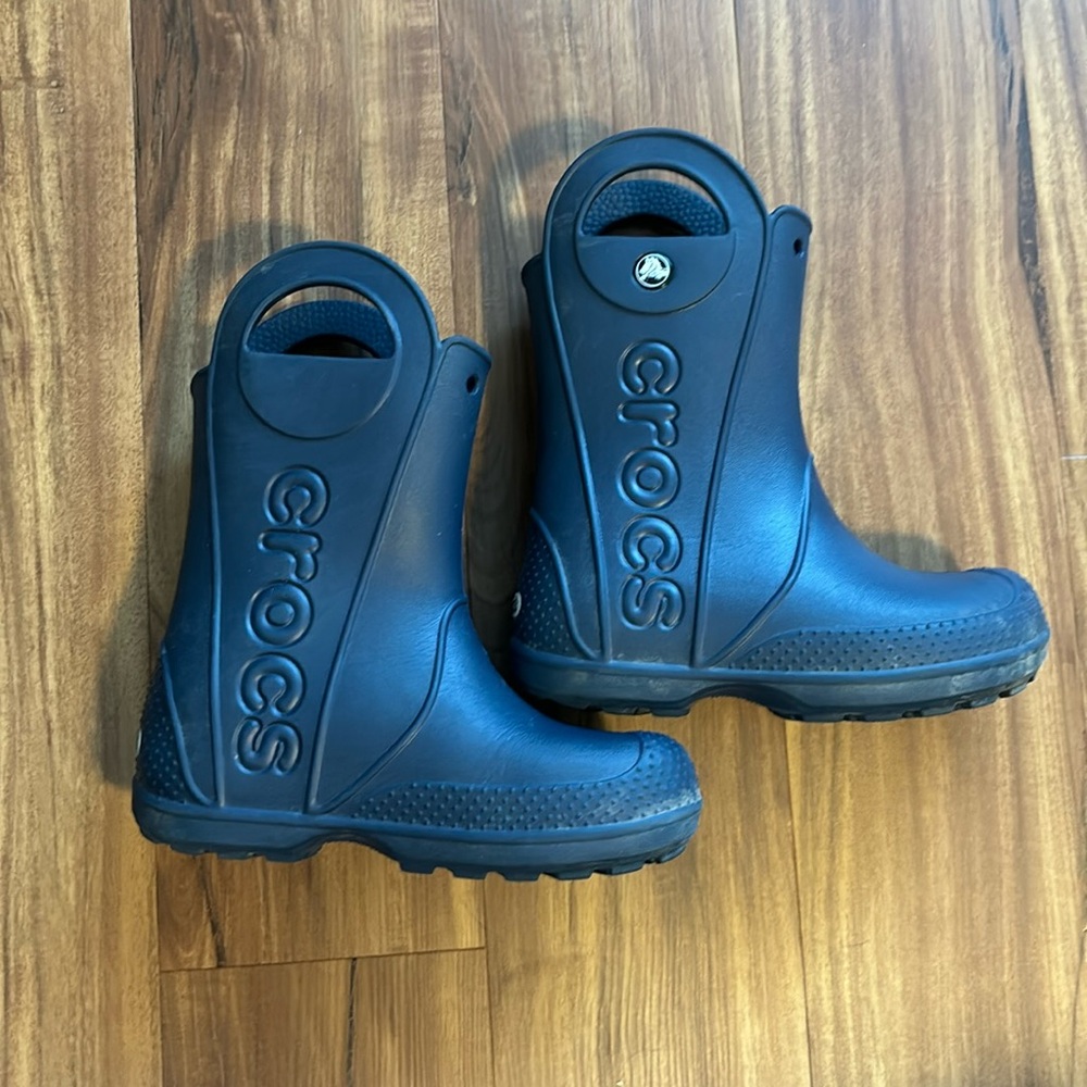 Crocs Unisex-Child Rain Boot- Navy- Little kids 12